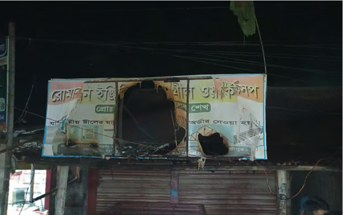 গাজীপুরে ওয়ার্কশপে গ্যাস সিলিন্ডার কাটার সময় অগ্নিকাণ্ড, চারজন দগ্ধ