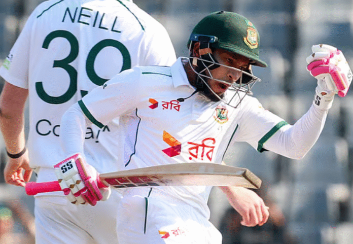 শততম টেস্ট সেঞ্চুরিতে রাঙালেন মুশফিক